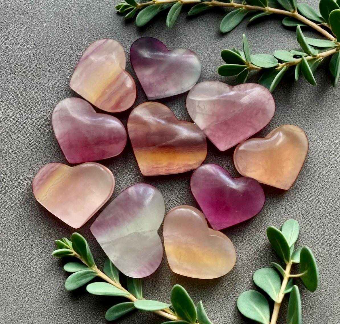 Candy Fluorite Heart – Polished Rainbow Fluorite Crystal for Clarity, Focus & Calm | Healing Crystal Carving Gift