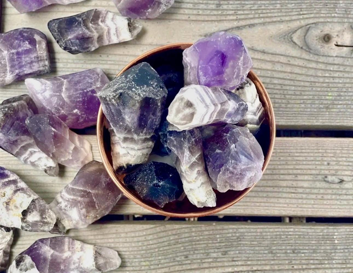Raw Chevron Amethyst Point – Dream Amethyst Crystal, Natural Décor
