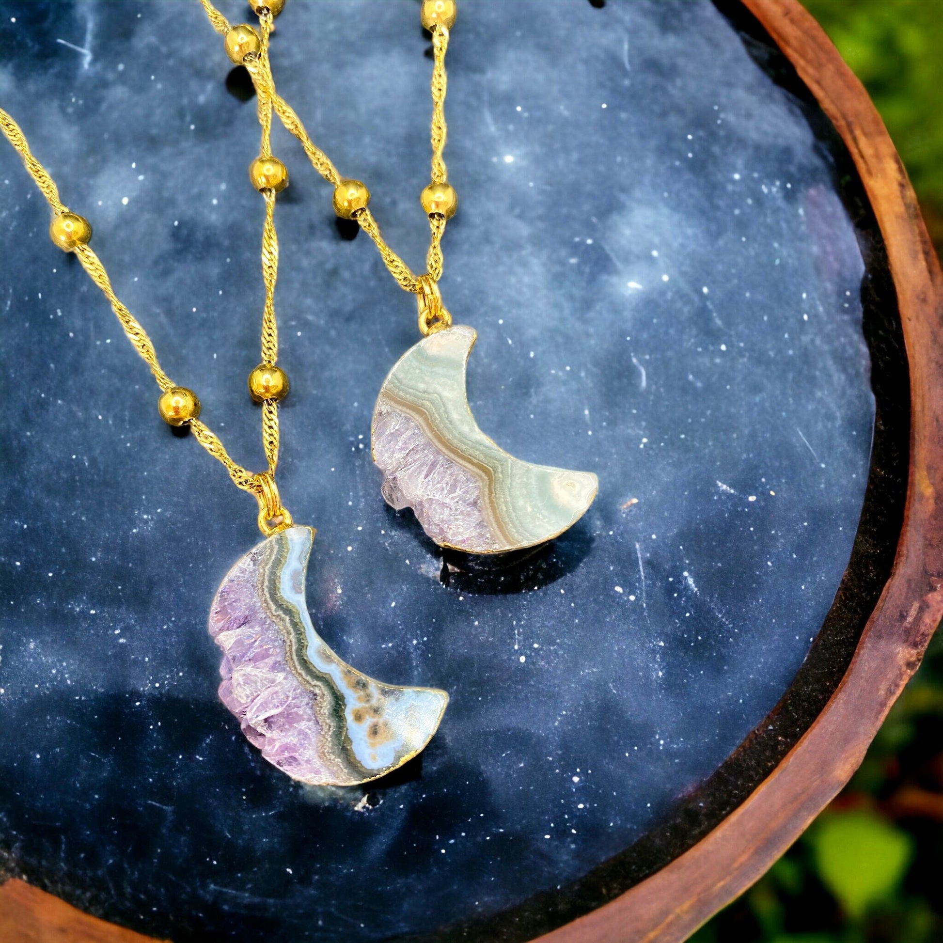 Amethyst Agate Crescent Moon Pendant - Gold-Plated Healing Crystal Necklace