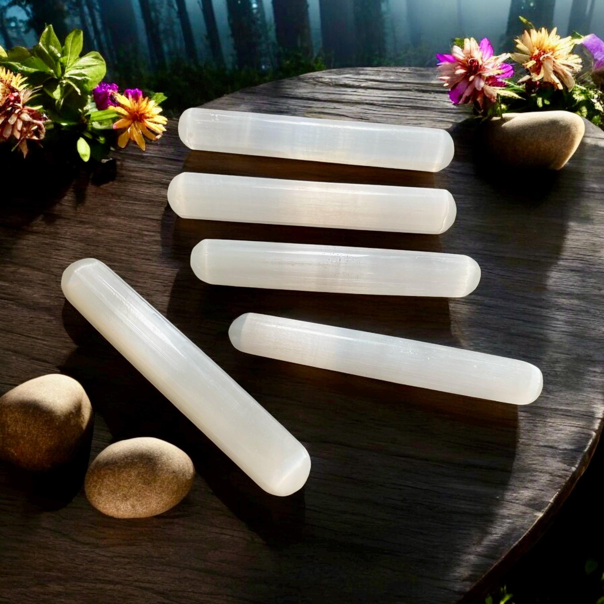 Selenite Crystal Wand: Spar Stone for Clearing & Charging. 15cm approx
