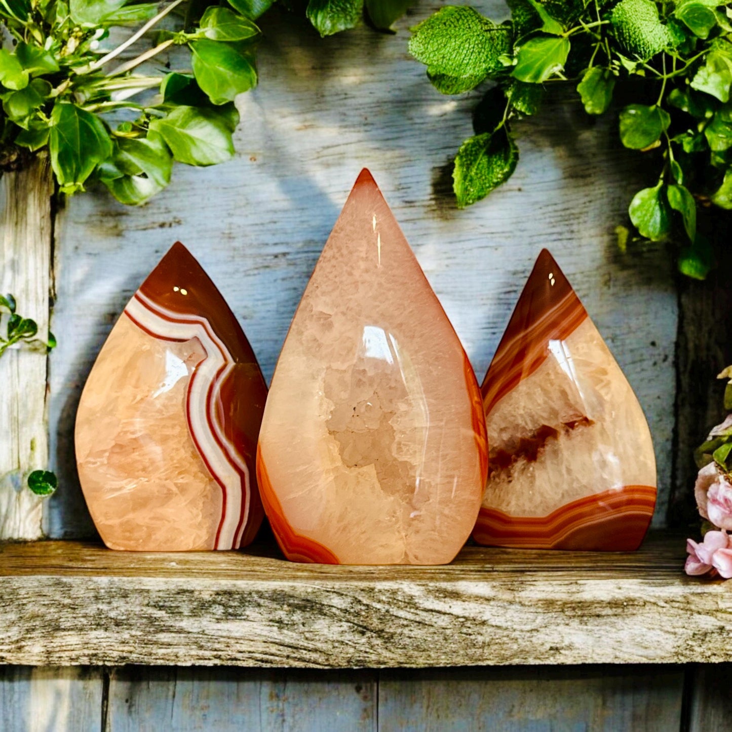 Carnelian Crystal Flame: Vibrant Free Form for Motivation