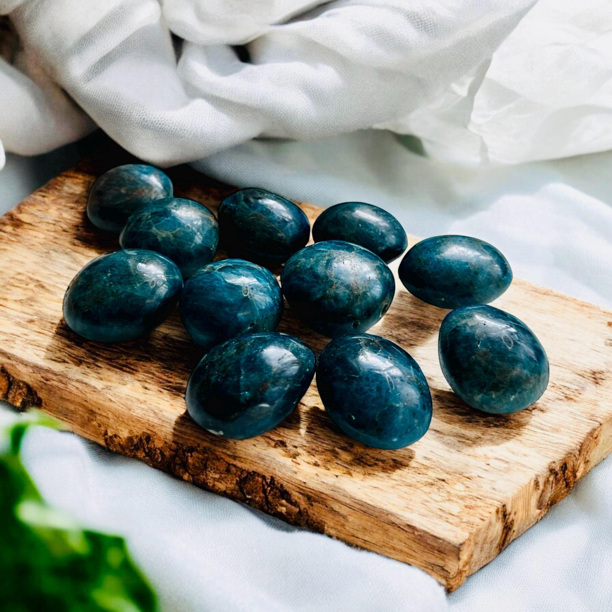 Blue Apatite Crystal Palm Stone: Tranquility Healing Stone