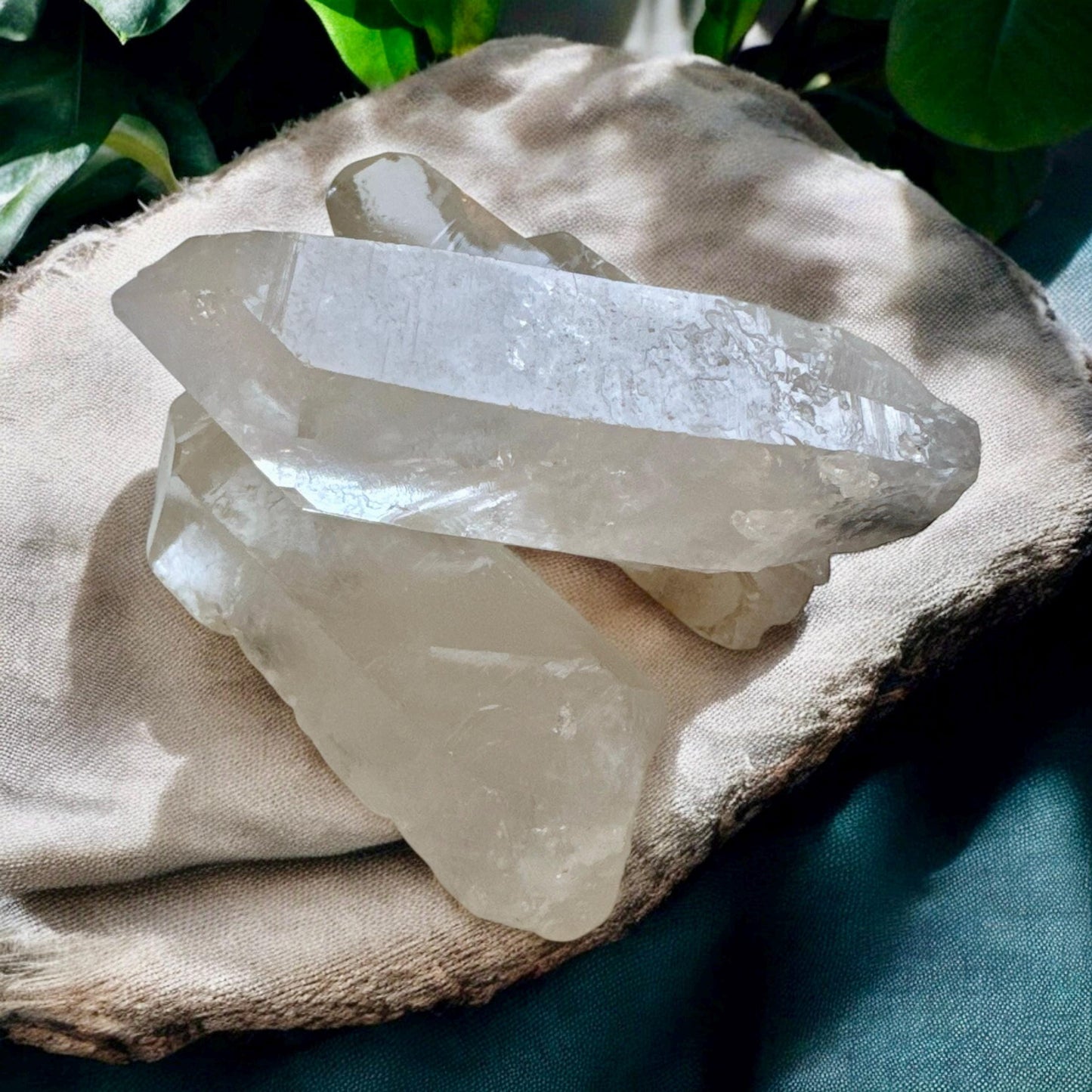 Large Clear Quartz Crystal Point: Raw Healing Stone (3-4 Inches)