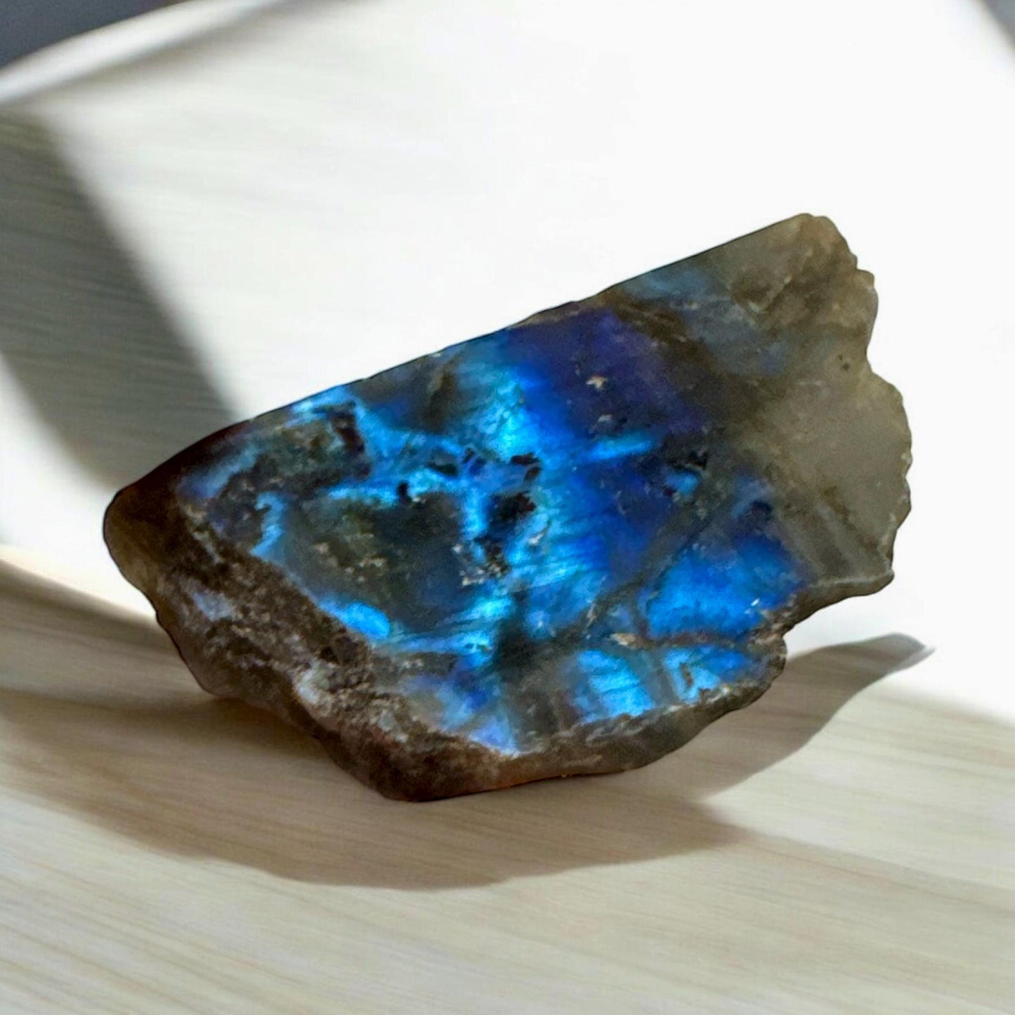 Flashy Labradorite Slab: Iridescent Crystal for Transformation