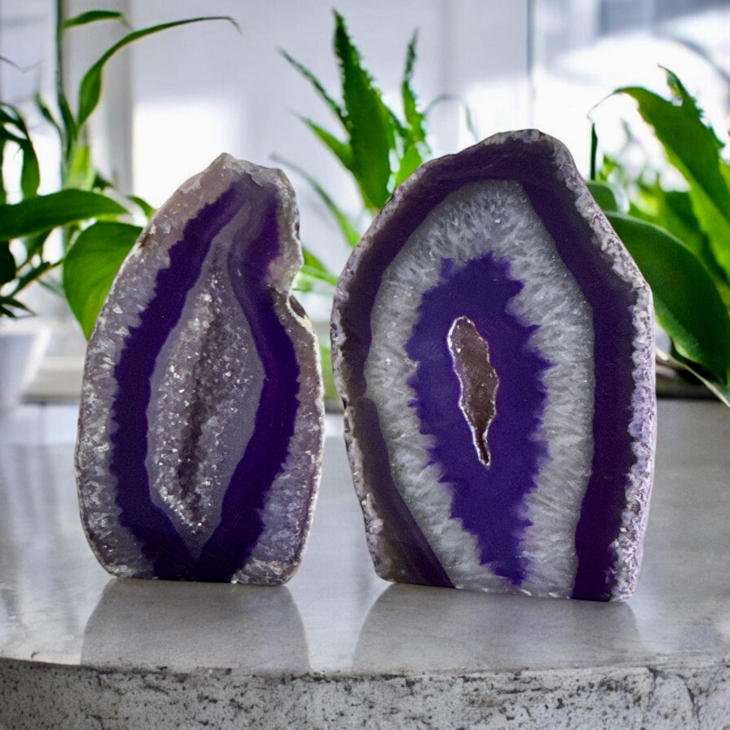 Purple Agate Crystal Slice: Intuition & Spiritual Growth