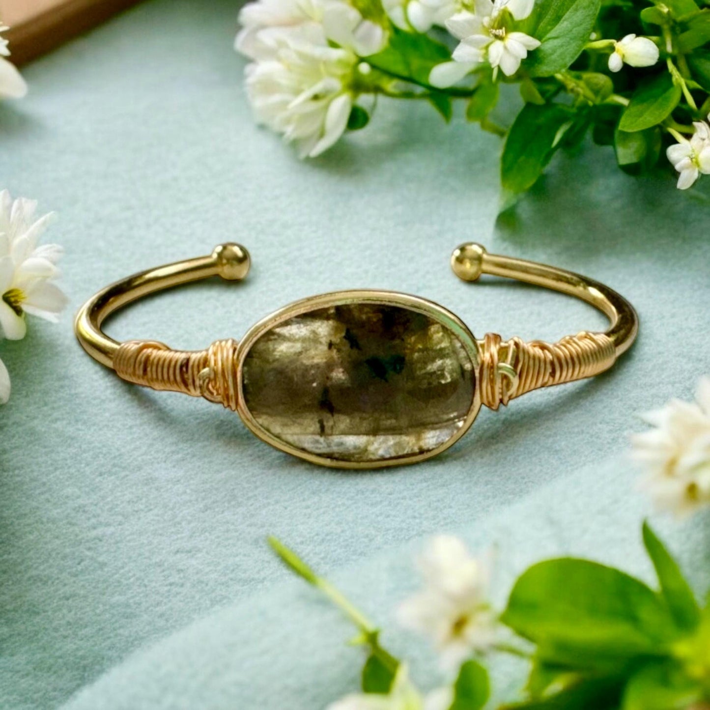 Handmade Gold Plated Labradorite Cuff Bangle: Crystal Healing Jewelry