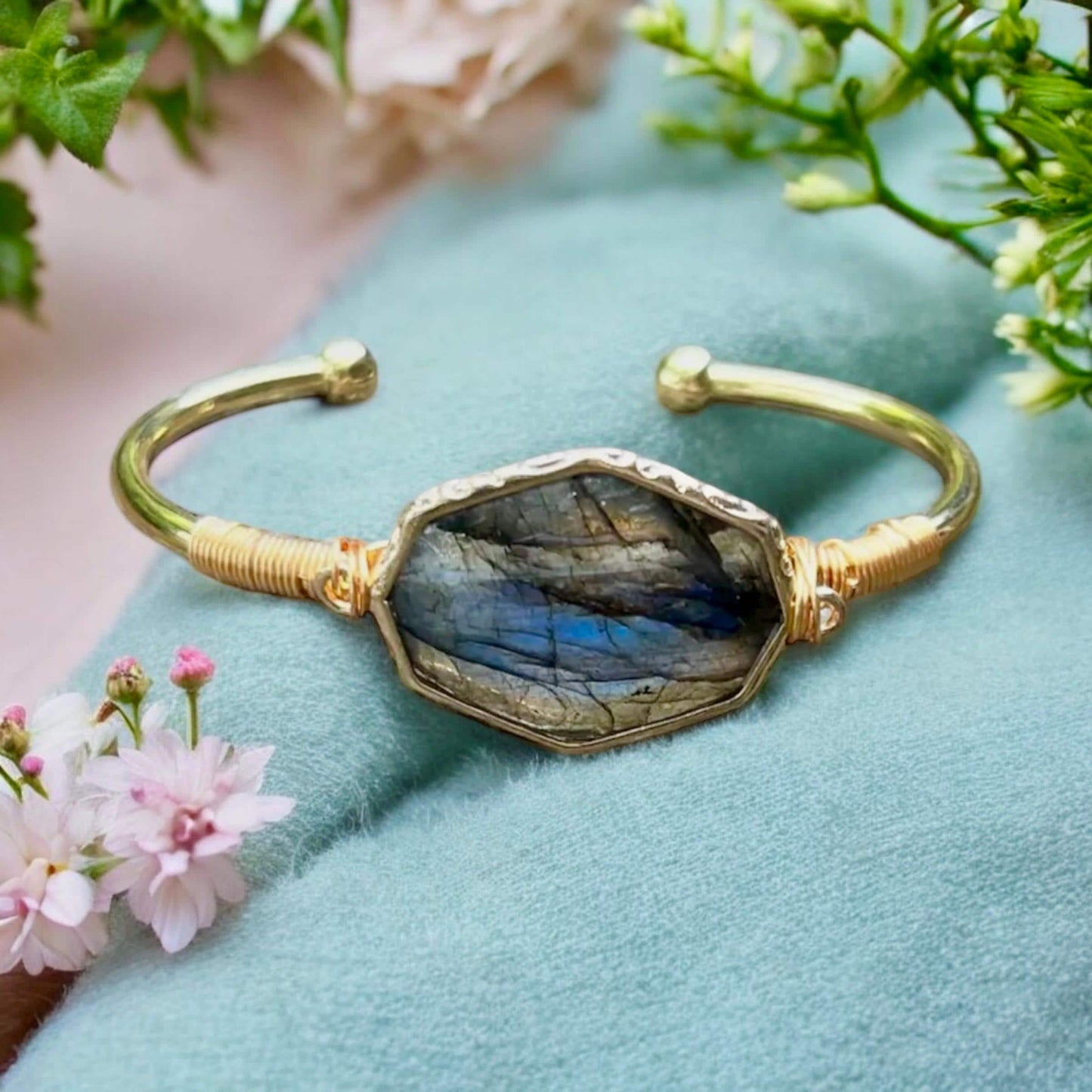 Handmade Gold Plated Labradorite Cuff Bangle: Crystal Healing Jewelry