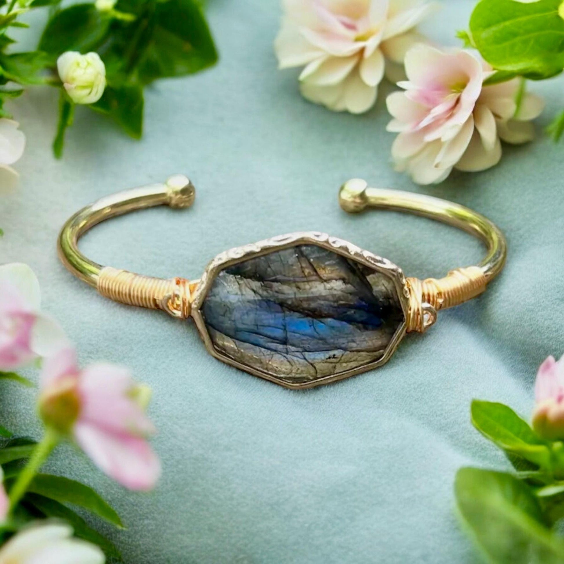 Handmade Gold Plated Labradorite Cuff Bangle: Crystal Healing Jewelry