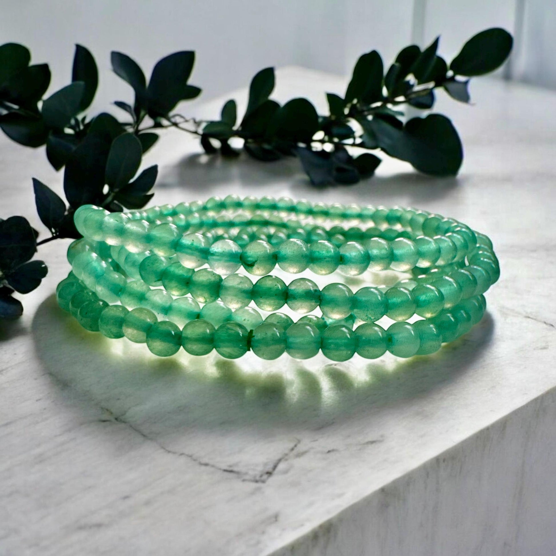 Green Aventurine Crystal Beaded Bracelet: Handmade Soothing Energy Stone, 7.5"