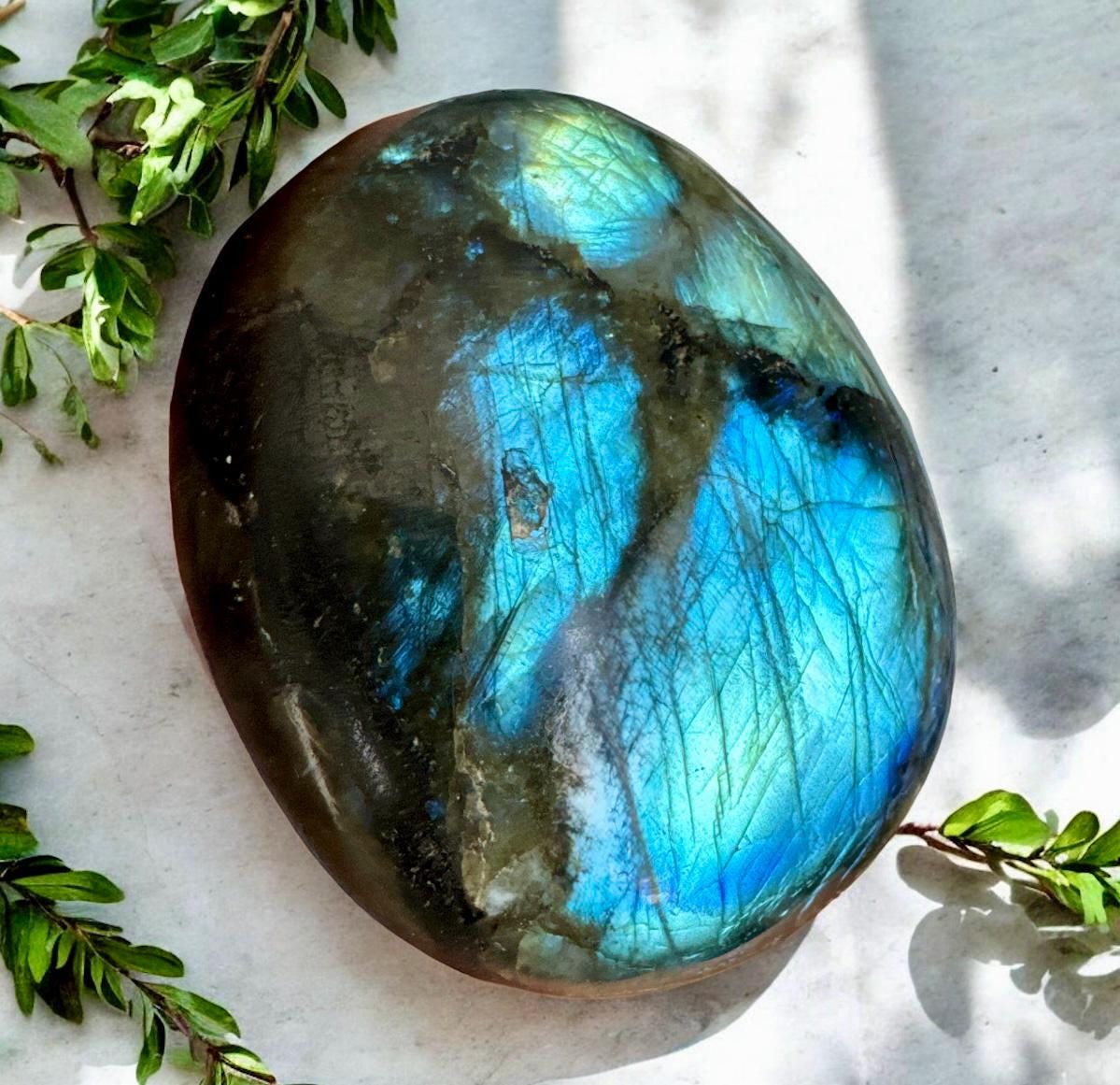 XL Labradorite Palm Stone: Iridescent Calming Crystal (70/80mm x 60/70mm approx.)