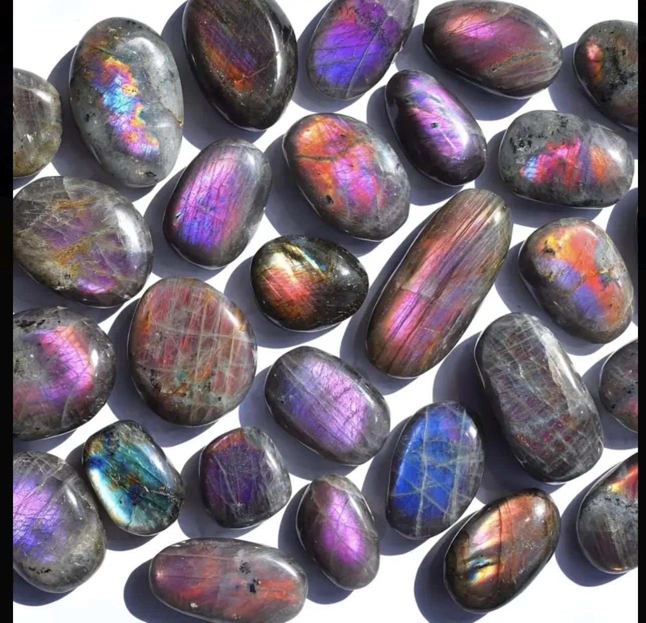 Sunset Labradorite Palm Stone: Calming Crystal for Meditation (40mm x 40mm)
