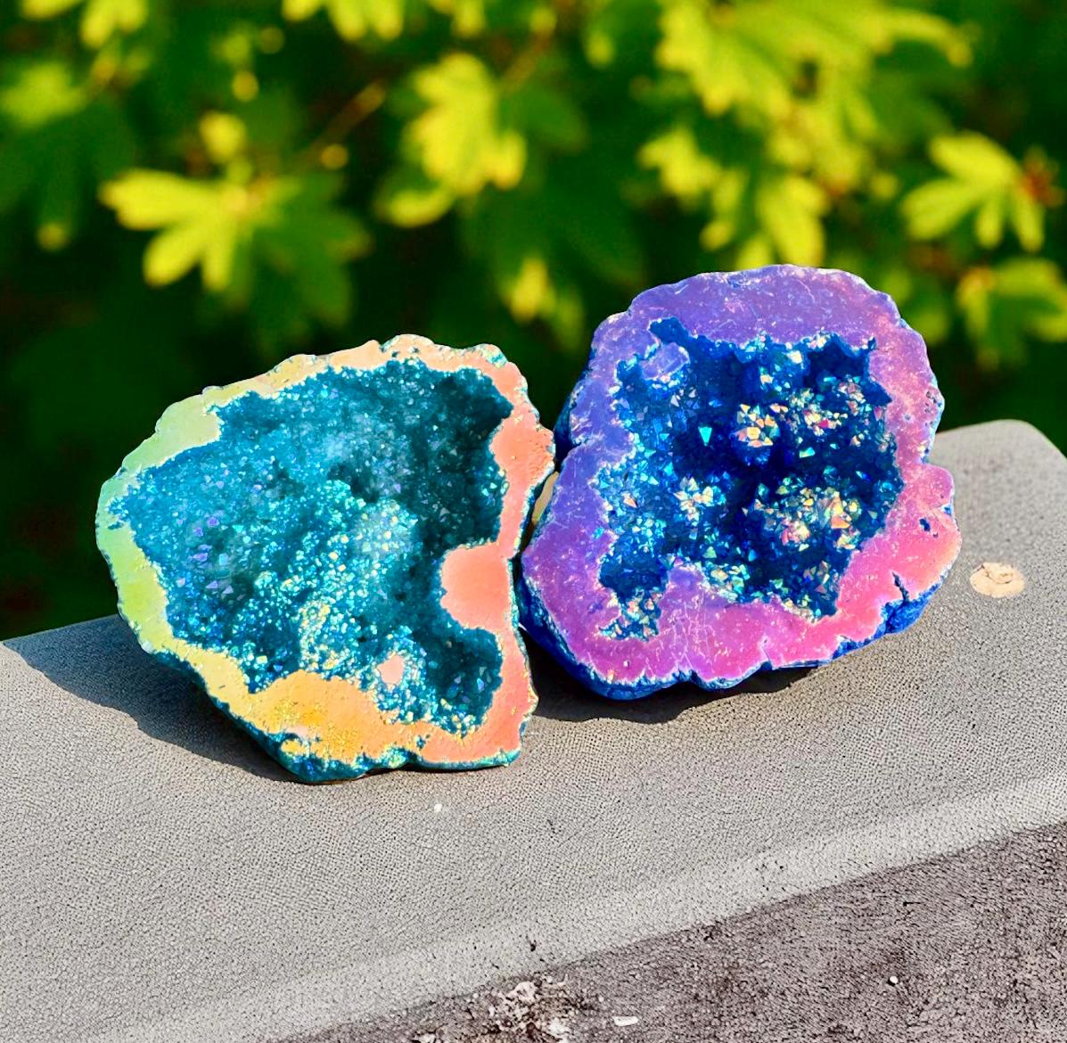 Aura Geode Gift Box: Radiant Rainbow Crystal, Magical Keepsake