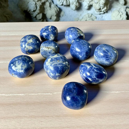 Sodalite Tumble Stone – Clarity, Communication & Calm | Luna by Louise, Crystal Shop UK