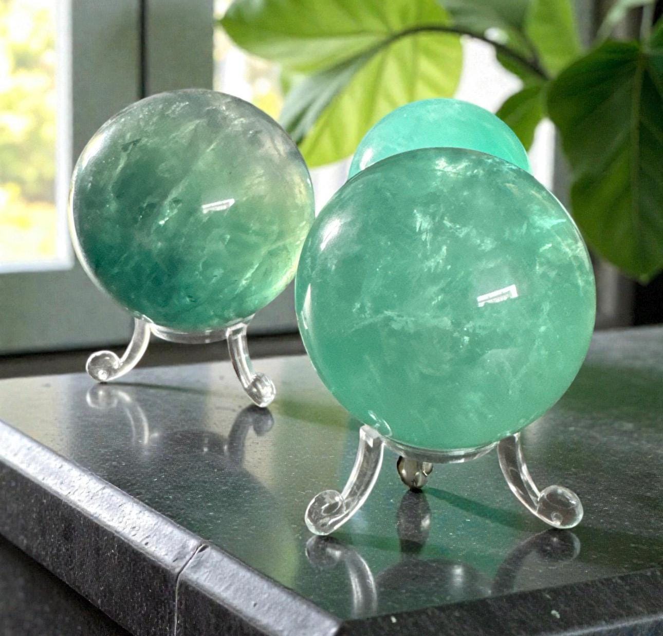 Green Fluorite Sphere Lamp, Wooden Branch Base, USB Powered