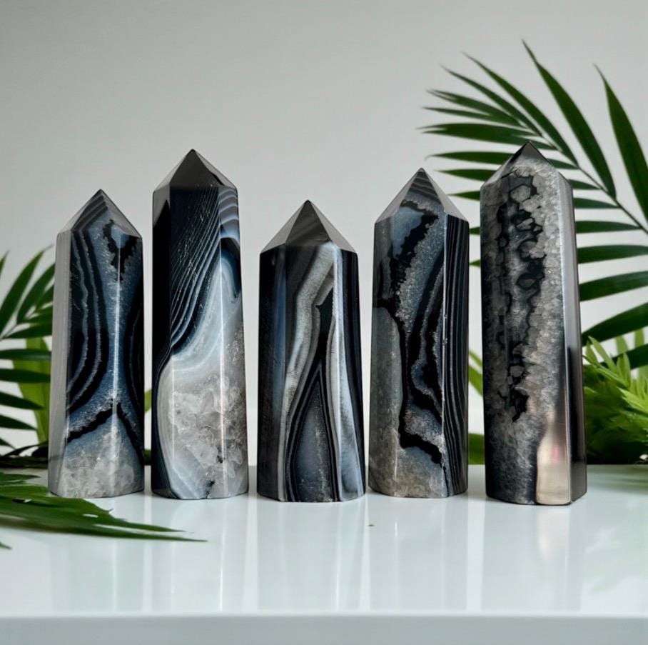 Black Onyx Druze Tower: Protective Crystal Decor