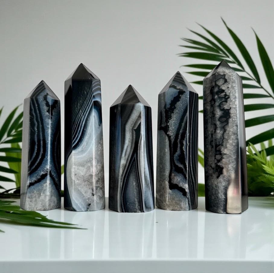 Black Onyx Druze Tower: Protective Crystal Decor
