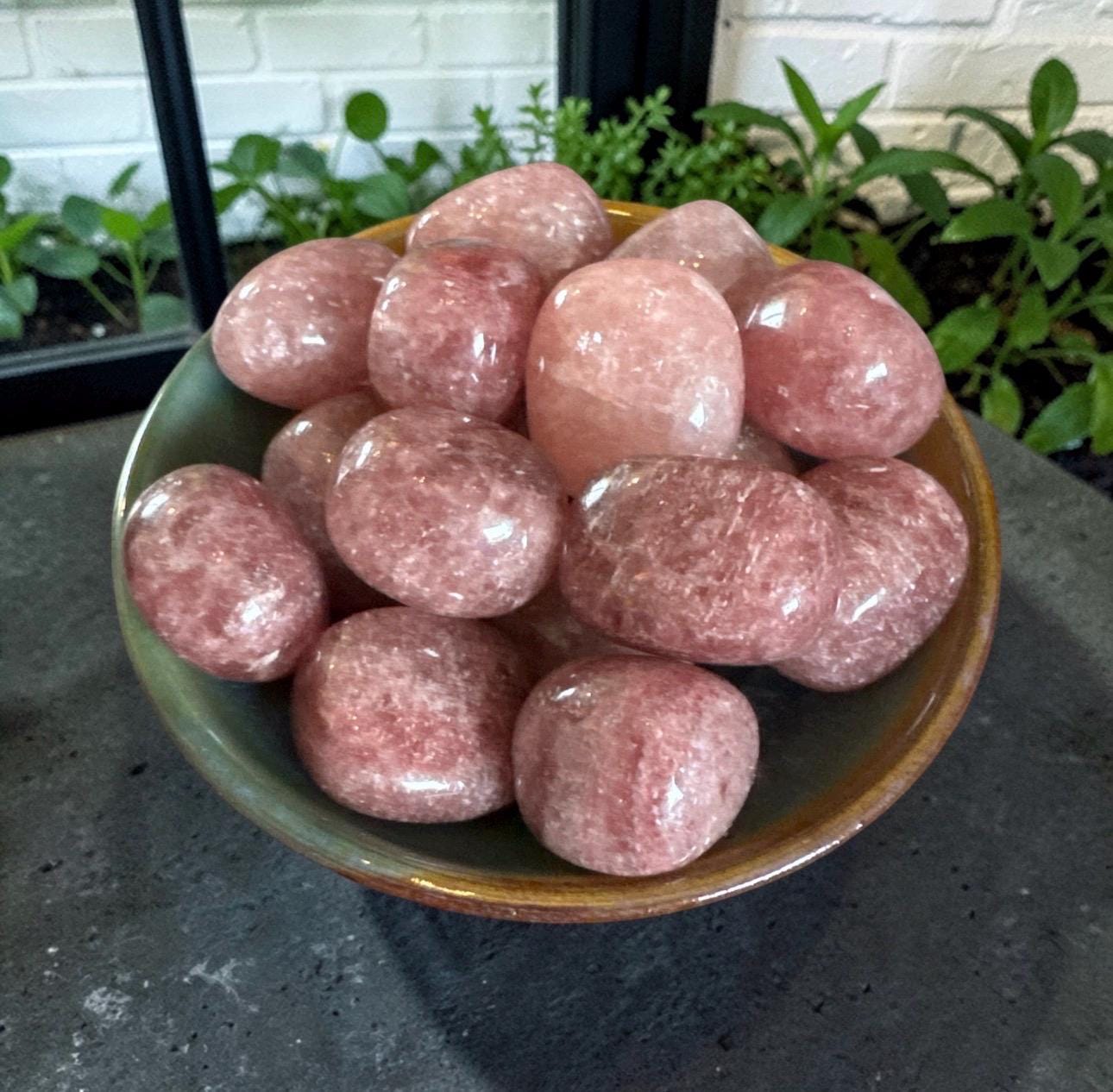 Strawberry Quartz Tumble Stone – Love, Joy & Positivity | Luna by Louise, Crystal Shop UK