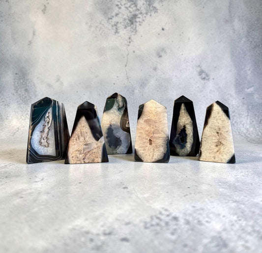 Black Onyx Druze Obelisk Tower: Protective Crystal Decor
