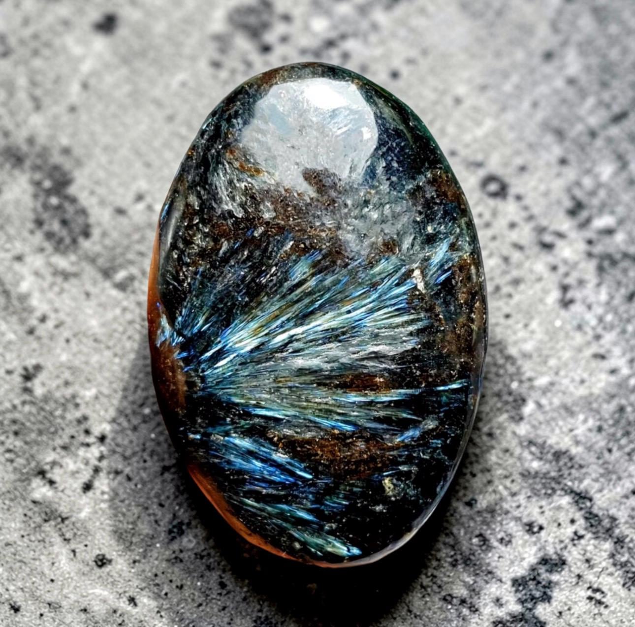 Astrophyllite Blue Arfvedsonite Palm Stone – Rare Feather Crystal for Transformation Insight