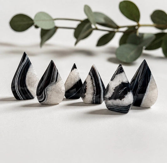 Black Onyx Crystal Flame – Protective Free Form Carving – Luna by Louise, Crystal Shop UK