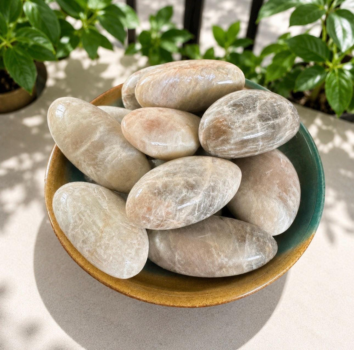 Moonstone Crystal Tumble Stone: Intuition, Balance & Feminine Energy