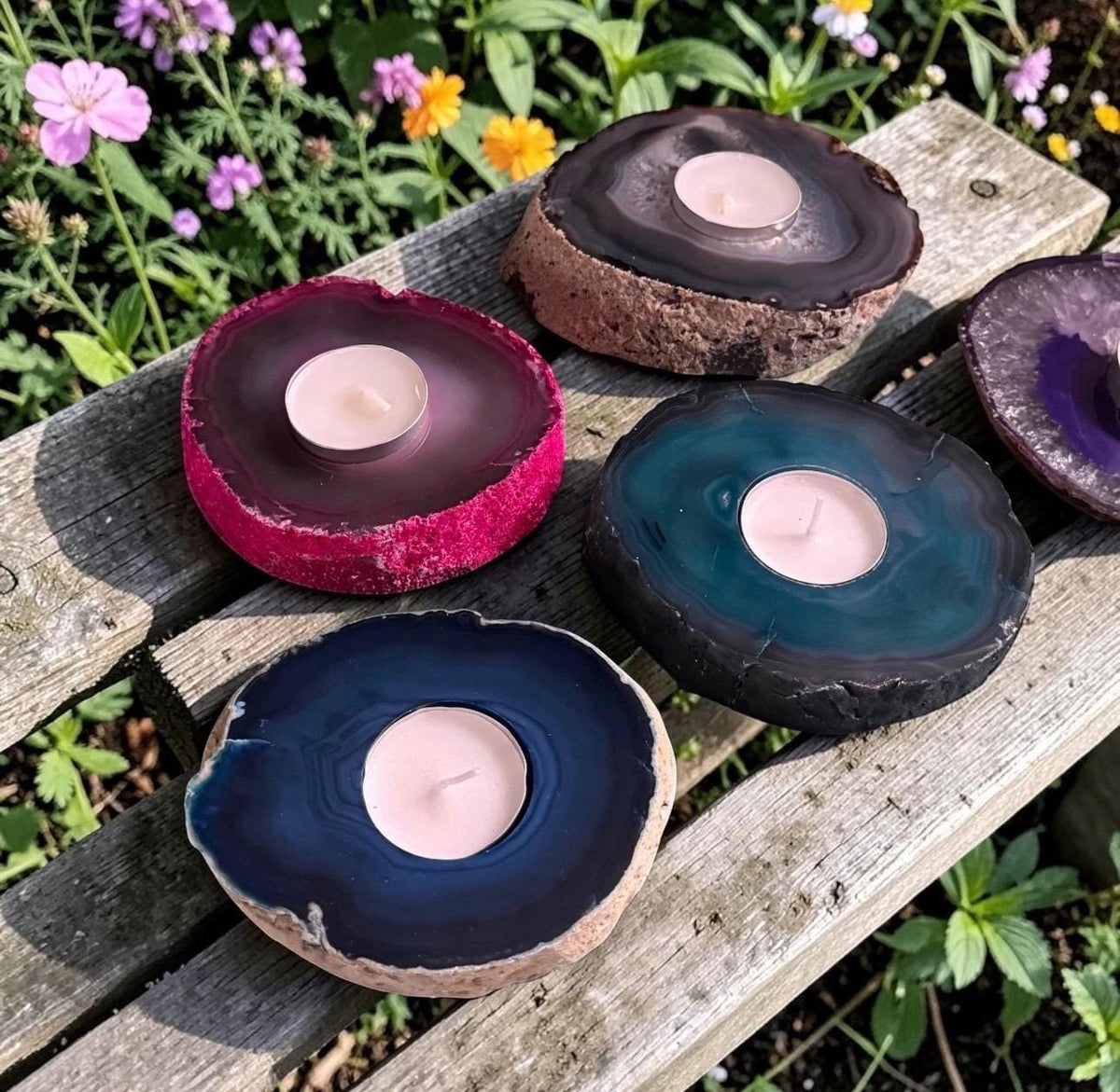 Agate Geode Candle Holder: Ethereal Crystal Home Decor