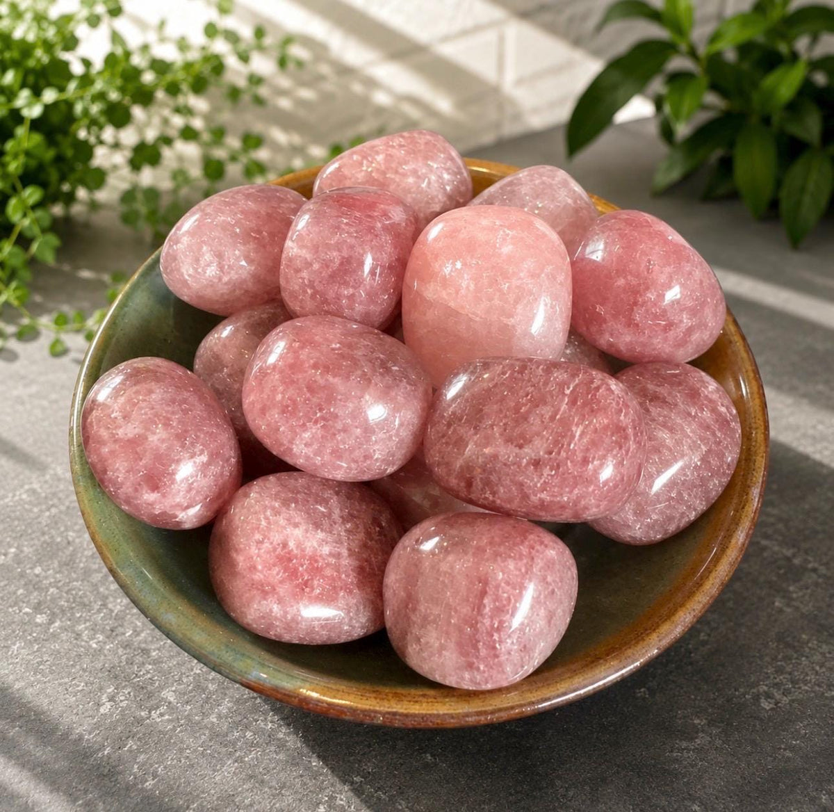 Strawberry Quartz Tumble Stone – Love, Joy & Positivity | Luna by Louise, Crystal Shop UK