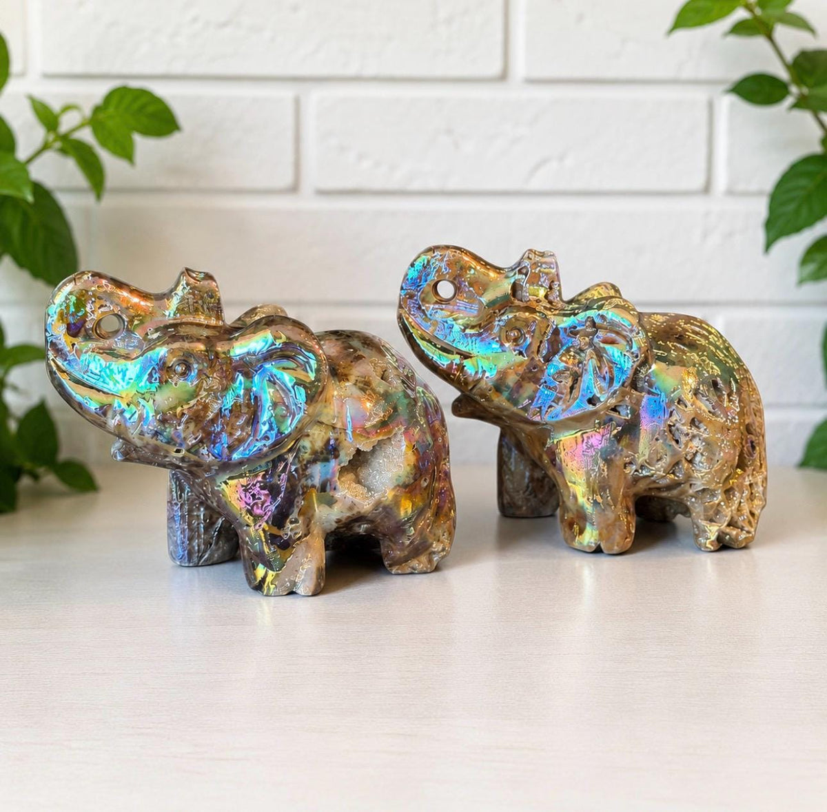 Aura Sphalerite Crystal Elephant Carving – Sparkling Crystal Ornament | Strength, Abundance & Good Fortune