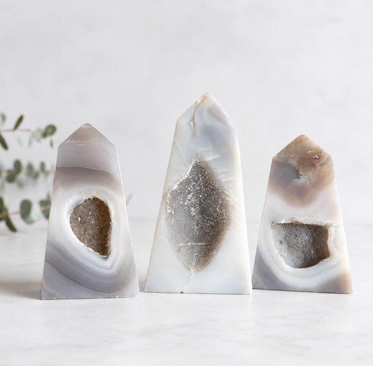 Agate Druzy Obelisk Tower – Natural Sparkling Crystal Point | Balance, Grounding & Harmony